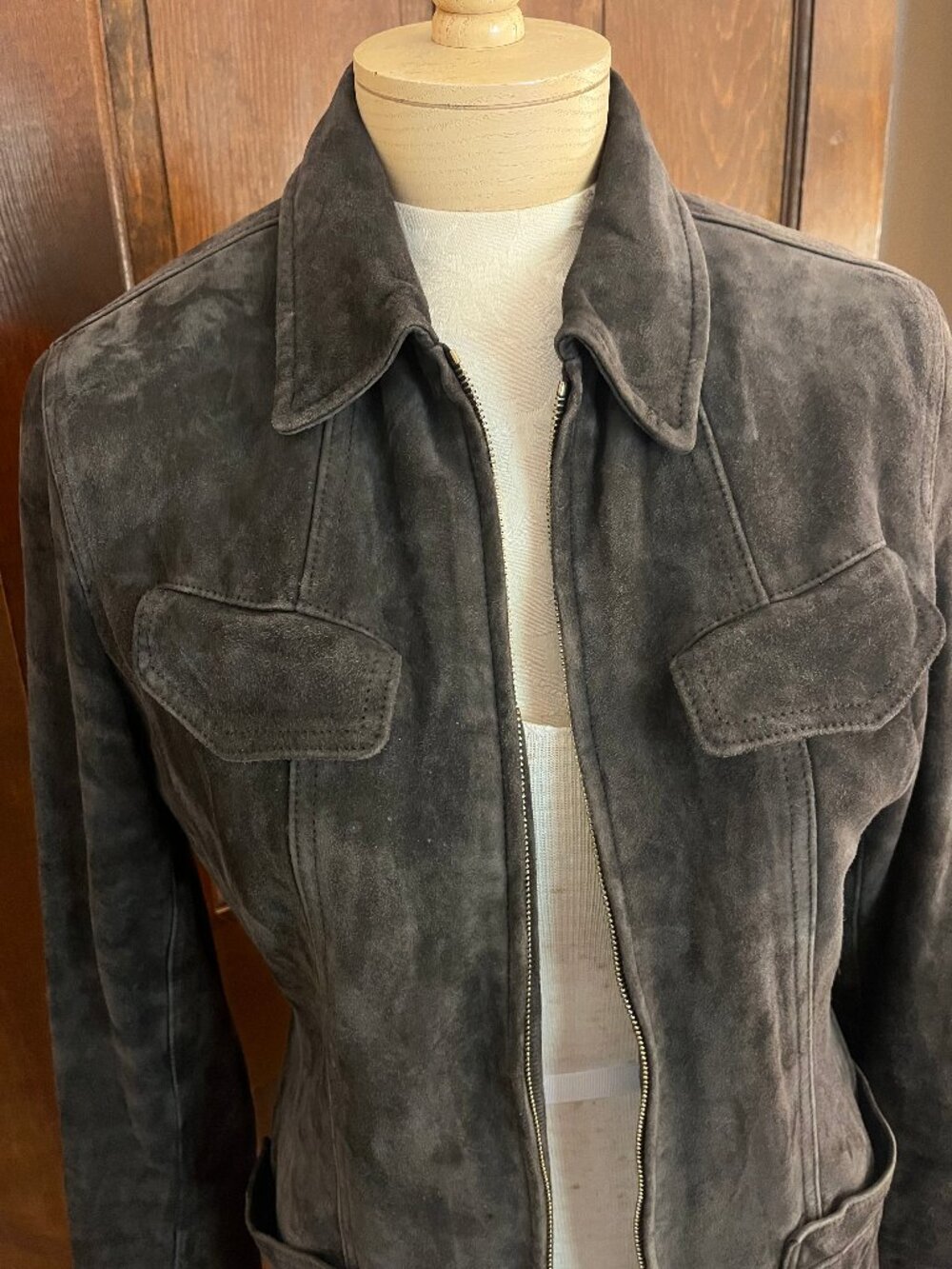 Carlisle Gray 100% Suede Leather Zip Jacket, Size 6